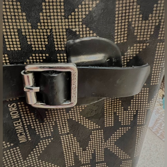 Michel Kors Rain boots - Picture 3 of 4